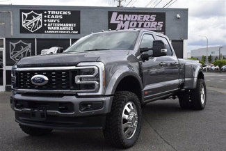Used 2025 Ford F450 4x4 Crew Cab Super Duty image 1
