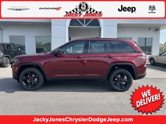 New 2025 Jeep Grand Cherokee Altitude image 1