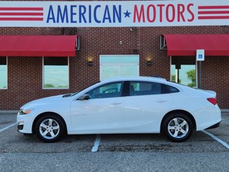 Used 2023 Chevrolet Malibu LS image 1