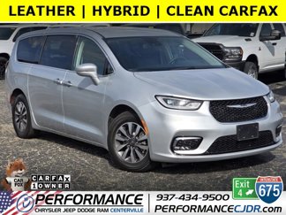 Used 2022 Chrysler Pacifica Touring-L image 1