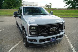 Used 2025 Ford F250 Lariat w/ Black Appearance Package image 1