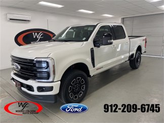 New 2025 Ford F350 4x4 Crew Cab Super Duty image 1