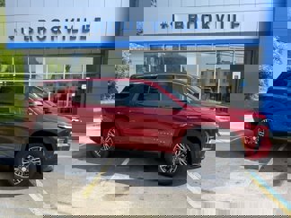 New 2026 Chevrolet Traverse LT image 1