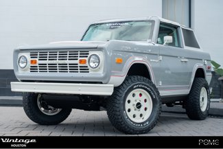 Used 2024 Ford Bronco Black Diamond image 1