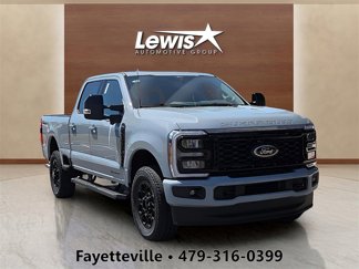 New 2025 Ford F250 4x4 Crew Cab Super Duty image 1