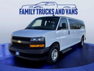 Used 2022 Chevrolet Express 3500 LS image 1