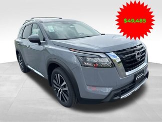 New 2025 Nissan Pathfinder Platinum image 1