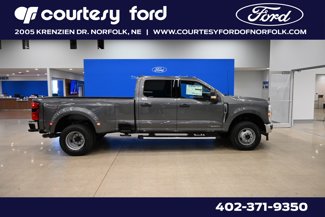 New 2025 Ford F350 XLT w/ 360-Degree Camera Package image 1