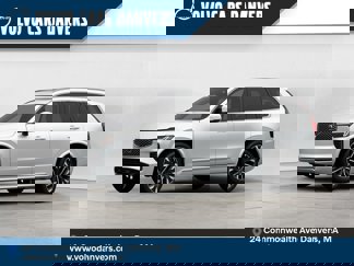 New 2026 Volvo XC90 B6 Plus image 1