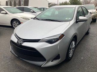 Used 2018 Toyota Corolla LE image 1