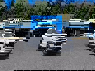 New 2026 Chevrolet Equinox LT image 1