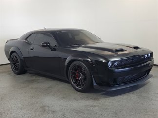 Used 2019 Dodge Challenger SRT Hellcat Redeye image 1