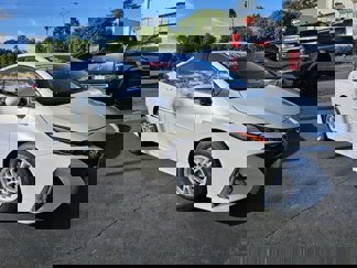 Used 2017 Toyota Prius Prime Advanced image 1