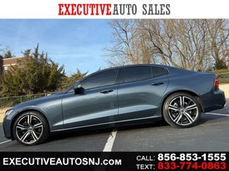 Used 2019 Volvo S60 T6 R-Design image 1