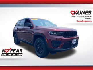 New 2025 Jeep Grand Cherokee Altitude image 1