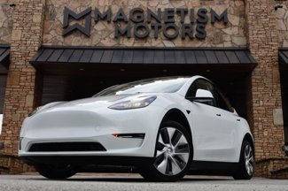Used 2023 Tesla Model Y Long Range image 1