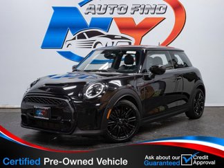 Used 2022 MINI Cooper S w/ Driver Assistance Package image 1