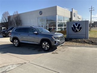 New 2025 Volkswagen Atlas SEL image 1