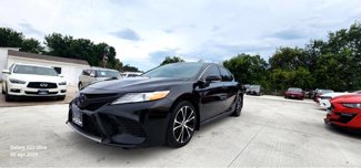 Used 2020 Toyota Camry XSE image 1