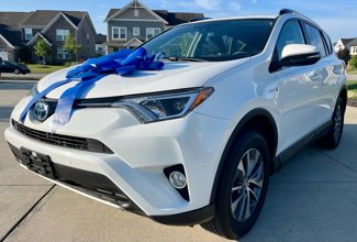 Used 2017 Toyota RAV4 XLE w/ Convenience Package image 1