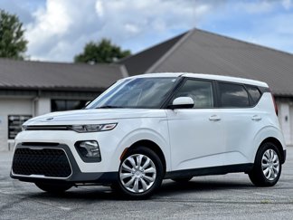 Used 2021 Kia Soul LX image 1