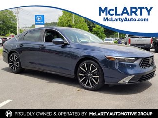 Certified 2024 Honda Accord Touring image 1