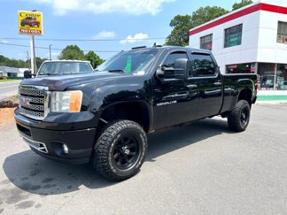 Used 2013 GMC Sierra 2500 Denali w/ Suspension Package, Off-Road image 1