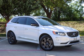 Used 2017 Volvo XC60 T5 Dynamic image 1