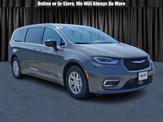 New 2025 Chrysler Pacifica Select image 1