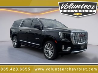 Used 2023 GMC Yukon XL Denali w/ Max Trailering Package image 1