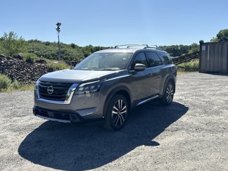 New 2025 Nissan Pathfinder Platinum w/ Cargo Package image 1