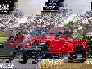 Used 2020 Jeep Gladiator Overland image 1