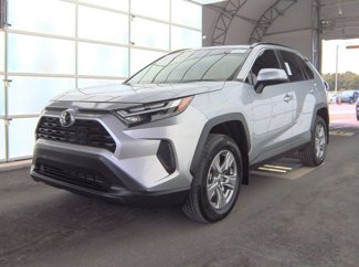 Used 2025 Toyota RAV4 XLE image 1