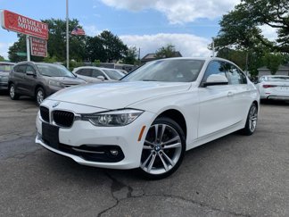 Used 2018 BMW 330i xDrive Sedan w/ Convenience Package image 1