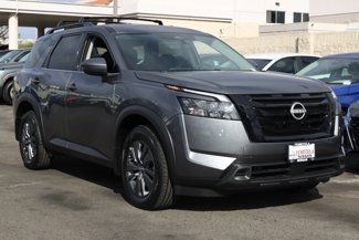 New 2025 Nissan Pathfinder SV w/ Black Appearance Package image 1