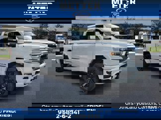 Used 2023 RAM 1500 Limited image 1