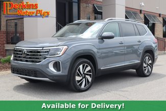 Used 2025 Volkswagen Atlas SEL image 1