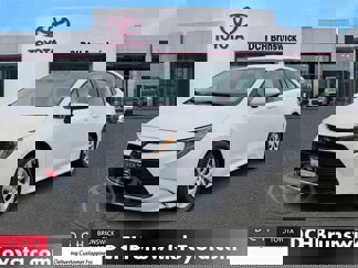 Used 2024 Toyota Corolla LE image 1