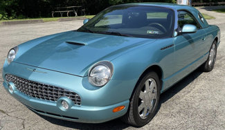 Used 2002 Ford Thunderbird Deluxe image 1