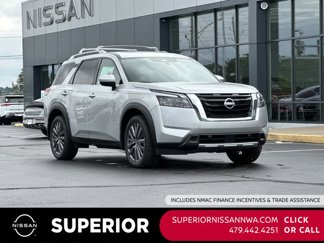 New 2025 Nissan Pathfinder SL w/ SL Premium Package image 1