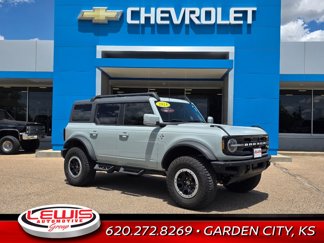 Used 2024 Ford Bronco Outer Banks w/ Sasquatch Package image 1