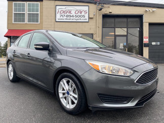 Used 2016 Ford Focus SE w/ SE Cold Weather Package image 1