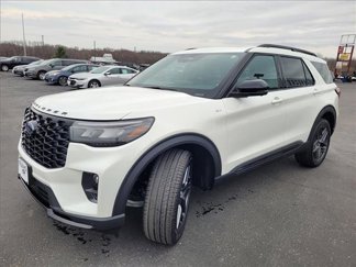 New 2025 Ford Explorer ST-Line image 1