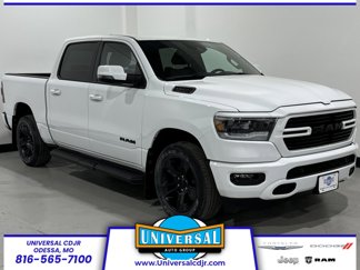 Used 2023 RAM 1500 4x4 Crew Cab image 1