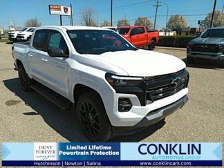 New 2025 Chevrolet Colorado Z71 image 1