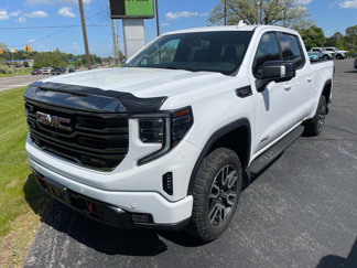 Used 2022 GMC Sierra 1500 AT4 image 1