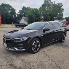Used 2019 Buick Regal Preferred w/ Sights and Sounds Package image 1