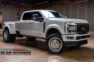 Used 2025 Ford F450 Platinum image 1