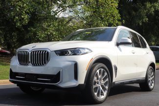 Used 2025 BMW X5 sDrive40i w/ Premium Package image 1
