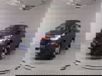 Used 2023 Chevrolet Equinox LS image 1